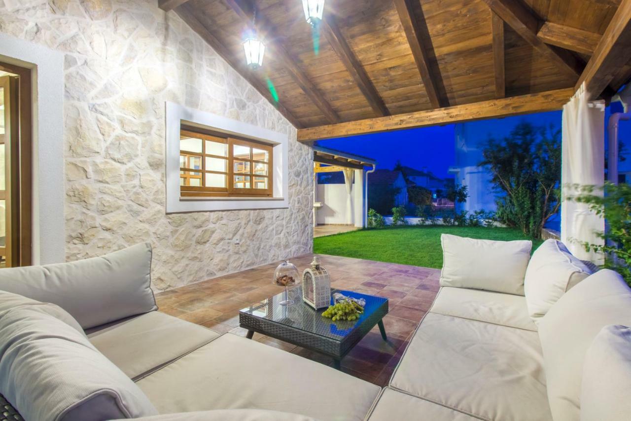 House For Rent Leila Villa Šibenik Dış mekan fotoğraf