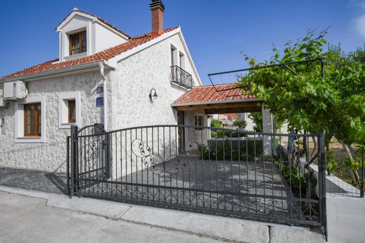 House For Rent Leila Villa Šibenik Dış mekan fotoğraf